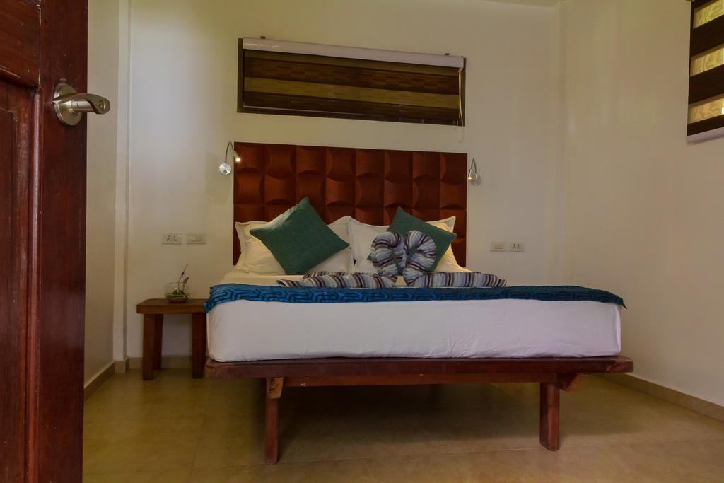 Viento Del Mar Hotel Хенерал Луна Екстериор снимка